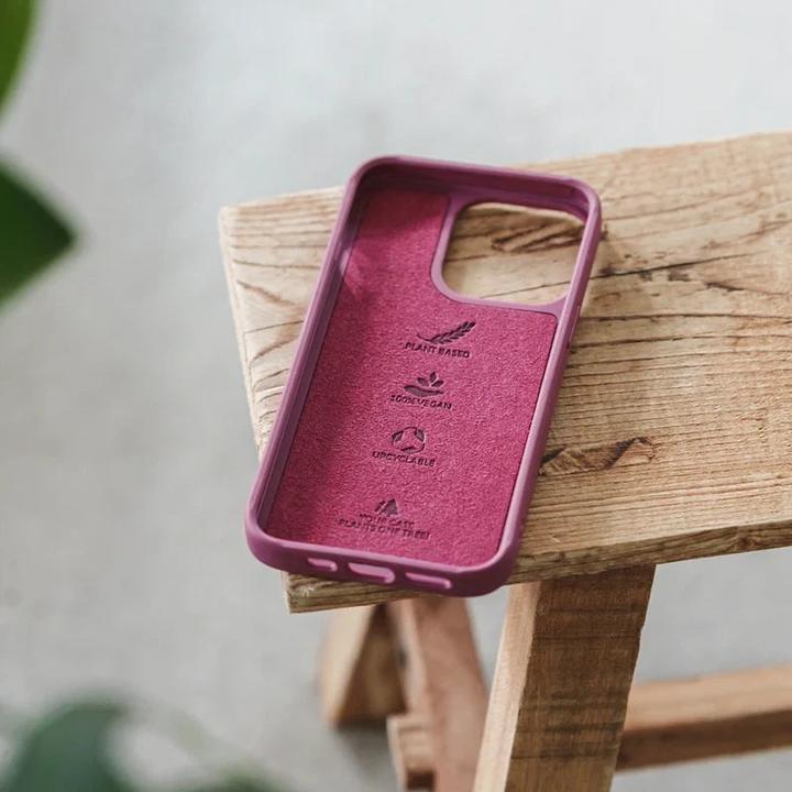 Actual product image Woodcessories Change Case Bio (Apple iPhone 15 Plus)