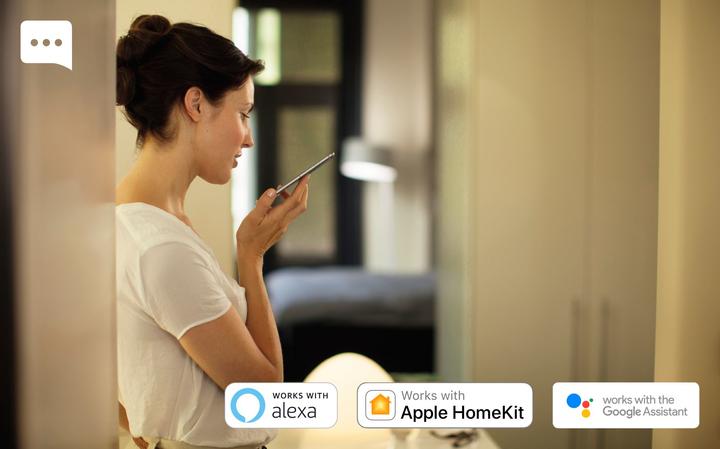 Actual product image Philips Hue White & Color Ambiance starter kit (GU10, 5.70 W, 350 lm, 3 x, G)