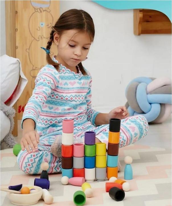 Immagine prodotto Activity Board Educazione Waldorf, Giocattoli Waldorf, giocattoli in legno per bambini - Tazze colorate per la