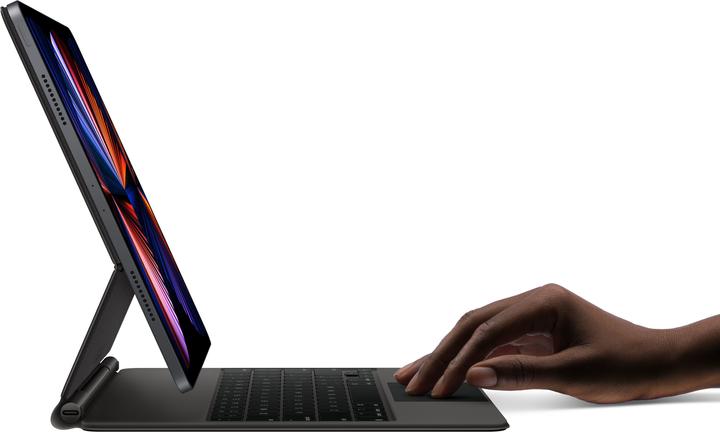 Image du produit Apple Magic Keyboard (CH, iPad Pro 12.9 2021 (5ème génération), iPad Pro 12.9 2020 (4. Gen), iPad Pro 12.9 2018 (3. Gen), iPad Pro 12.9 2022 (6e génération))
