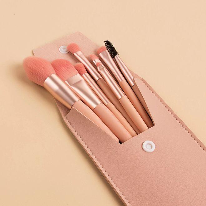 Produktbild MU Style Schminkpinsel mit Etui (Set)