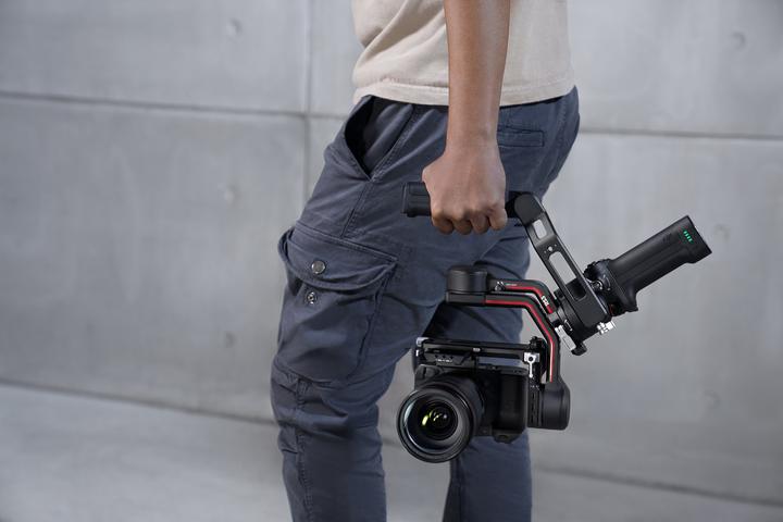 Immagine prodotto DJI RS 3 (Fotocamera di sistema, 3 kg)
