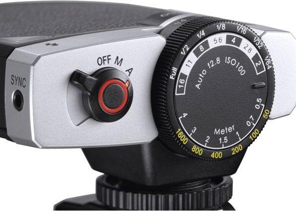 Actual product image Godox Lux Junior (Plug-on flash, Sony, Olympus, Fujifilm, Canon, Nikon)