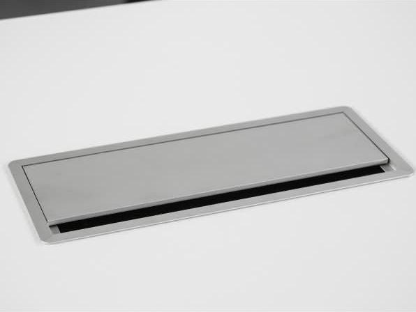 Produktbild Escritorio Kabelklappe 30cm mit Einbau, aluminium (Kabeldurchlass, 12 cm)