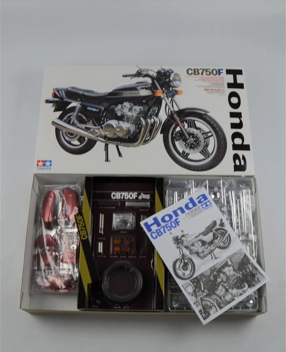 Produktbild Tamiya Honda CB 750F