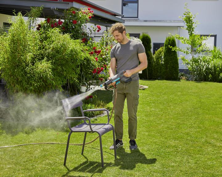 Produktbild Gardena AquaClean (Akkubetrieb)