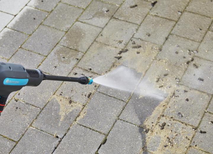 Produktbild Gardena AquaClean (Akkubetrieb)