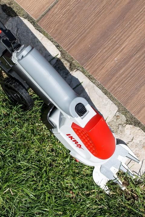 Actual product image Ikra IGBS 1054 (with bag& knife) (Cordless hedgecutters)