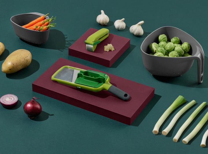 Actual product image Joseph Joseph Garlic press