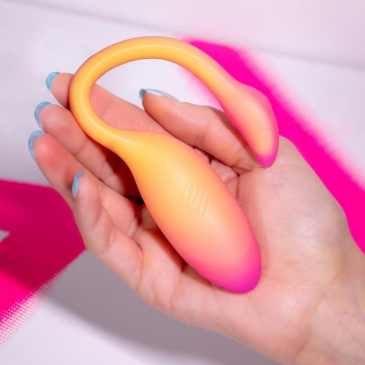 Actual product image Magic Motion - - Flamingo Max Vibrating Bullet