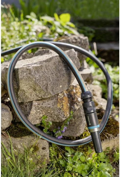 Immagine prodotto Gardena Tubo EcoLine 13 mm 1/2 20 m con parti di sistema (20 m, 13 mm)