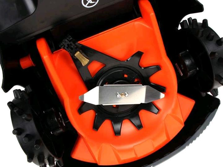 Actual product image Black & Decker BCRMW123QW (700 m²)