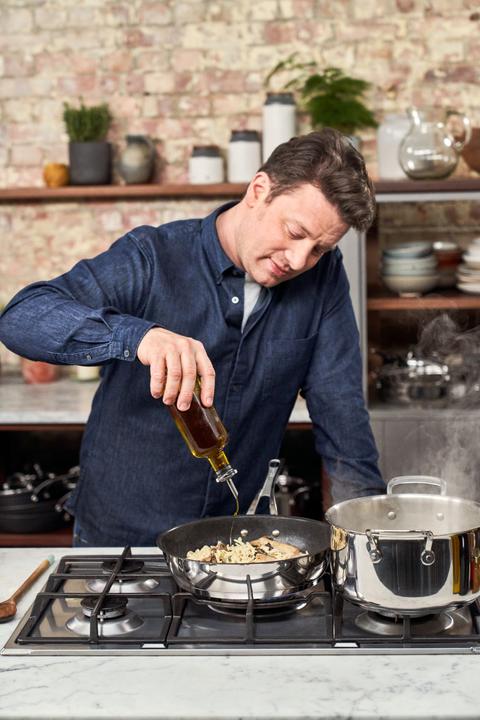 Actual product image Tefal Jamie Oliver Cook's Classic (24 cm, Pot, Stainless steel)