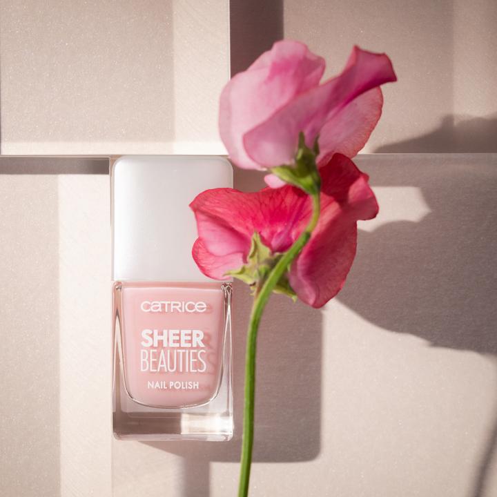 Produktbild Catrice Sheer Beauties Nail Polish (090 Bubblegum Bliss, Gel-Effekt Nagellack)