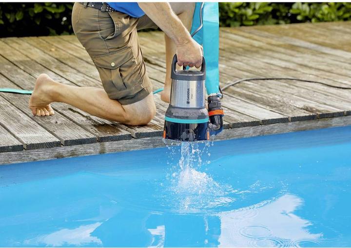 Produktbild Gardena Klarwasser Tauchpumpe 17000 aquasensor (Klarwasserpumpe)