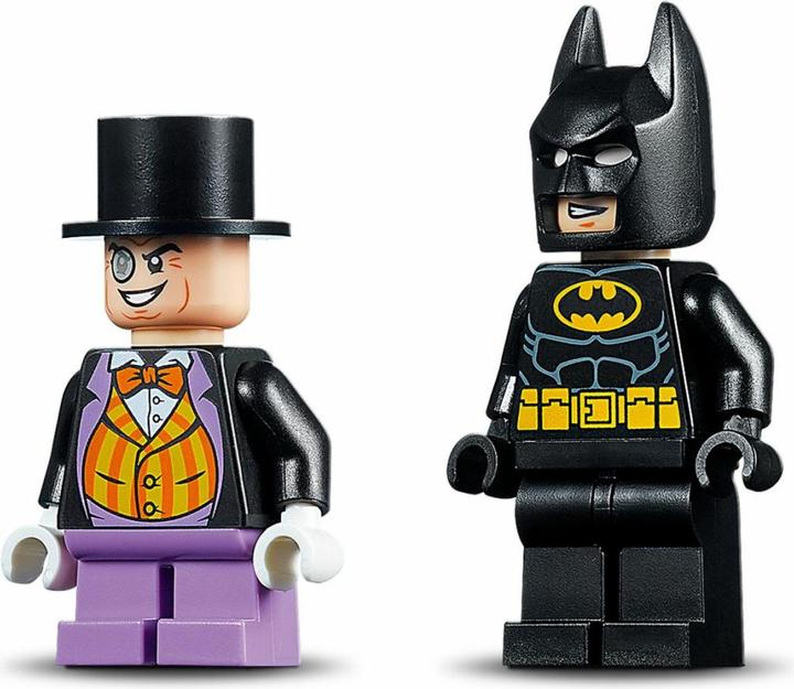 Produktbild LEGO Verfolgung des Pinguins – mit dem Batboat (76158, LEGO DC)
