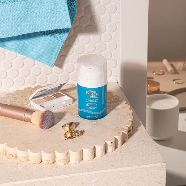 Immagine prodotto Bondi Sands Abbronzatura graduale - Lozione viso abbronzante graduale (Crema autoabbronzante, 75 ml)