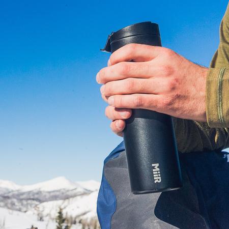 Actual product image Miir Flip Traveler - Thermo mug (0.47 l)