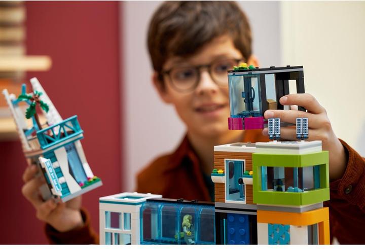 Produktbild LEGO Stadtzentrum (60380, LEGO City)