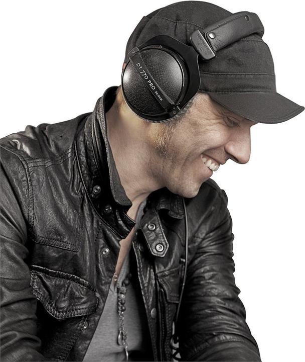 Actual product image Beyerdynamic DT 770 Pro (No noise cancelling, Cable)