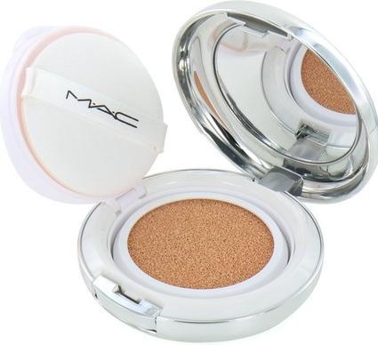 Immagine prodotto MAC Cosmetics Cosmetici Quick Finish Cushion Compact Lightful C + Coral Grass - Light Plus Rose Spf 50