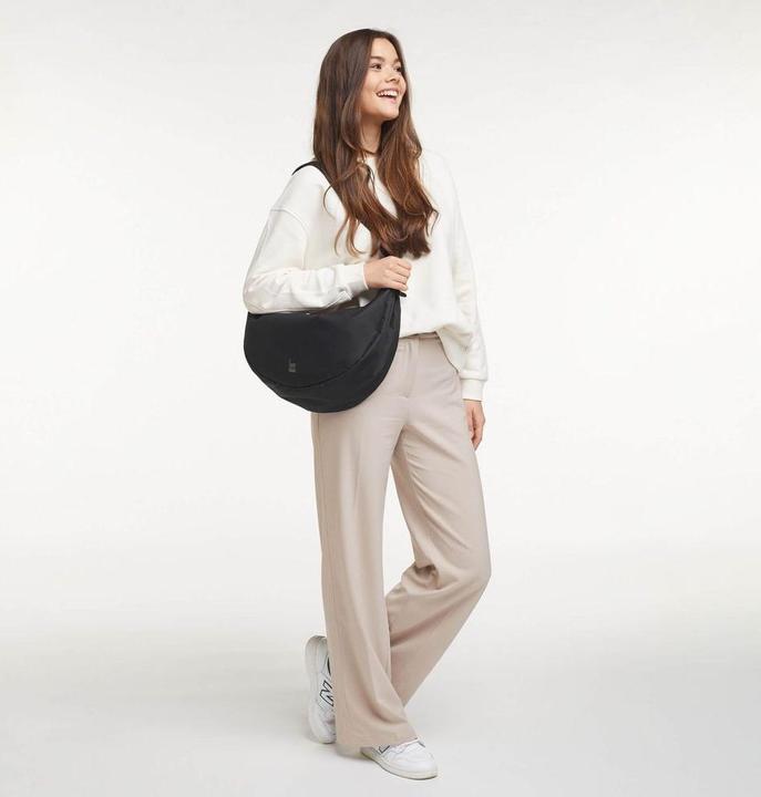 Actual product image GOT BAG Moon Bag L