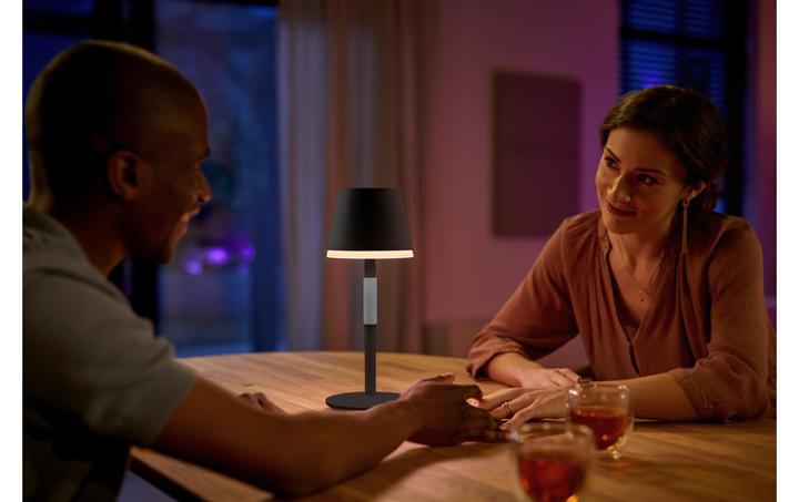 Produktbild Philips Hue Go (370 lm)