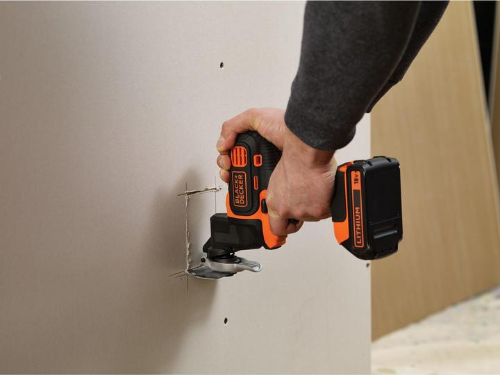 Produktbild Black & Decker MultiEvo MT218K (Akkubetrieb)