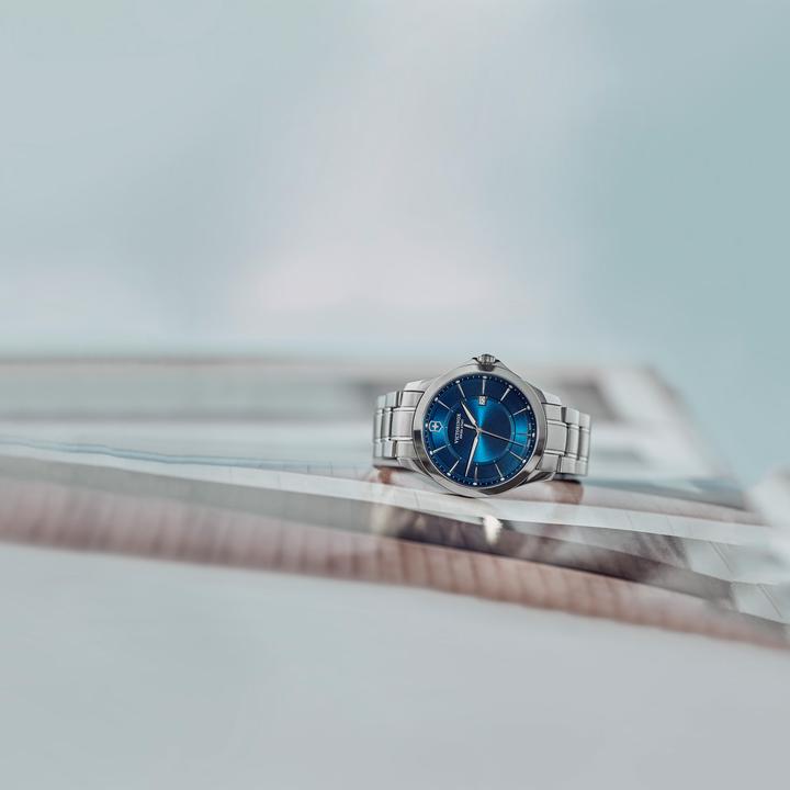 Produktbild Victorinox Alliance (Analoguhr, 40 mm)