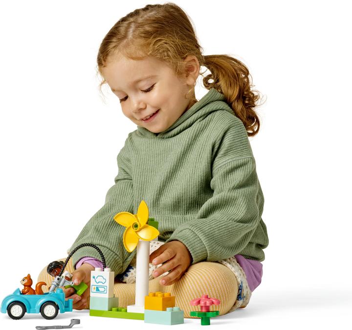Actual product image LEGO Wind turbine and electric car (10985)