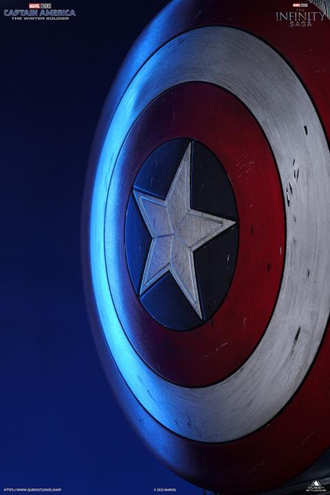Image du produit Queen Studios Captain America - Le Soldat de l'Hiver "Captain America" Statue 1/4
