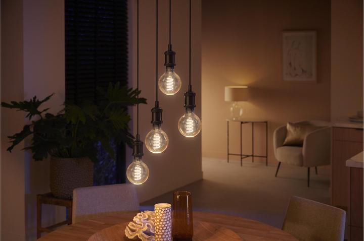 Image du produit Philips Hue White BT (E27, 7 W, 550 lm, 1 x, G)