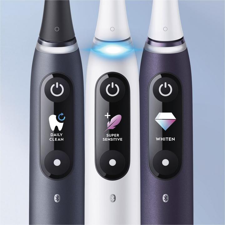Actual product image Oral-B iO-Series 8N (Oscillating toothbrush)