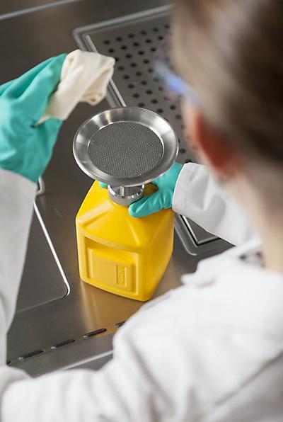 Immagine prodotto Falcon Inumiditore, polietilene giallo, capacità 2 l.