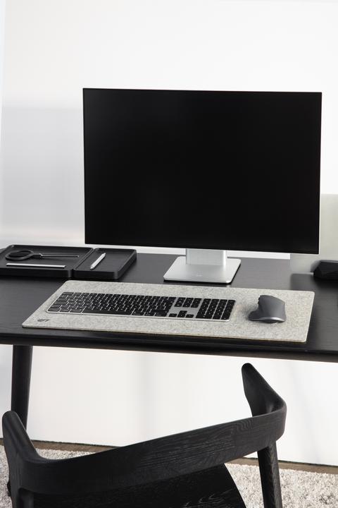 Actual product image Oakywood Classic Desk - Made of solid wood or veneer - color Black / 120x60 - (120 x 60 cm)