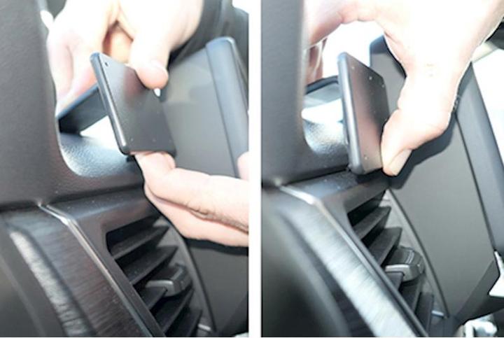 Actual product image Brodit 855717 Car mount Renault Trafic 22-