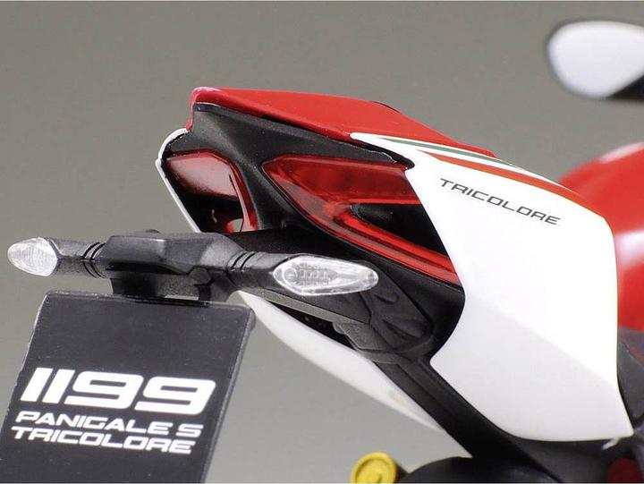 Image du produit Tamiya Modèle réduit de moto 1:12 Ducati 1199 Panigale S Tricolore