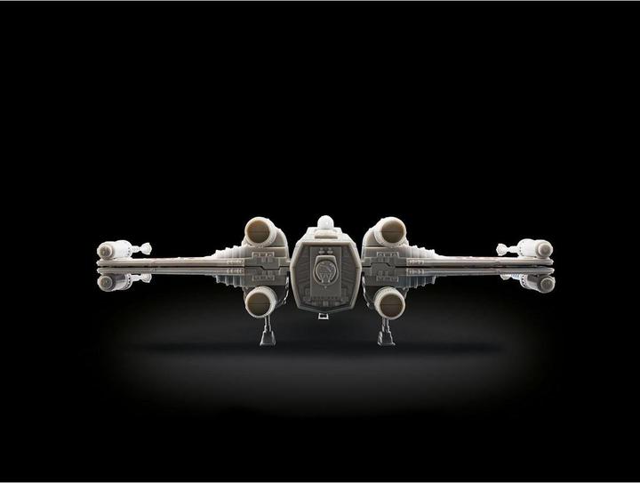 Actual product image Revell Star Wars X-Wing Fighter