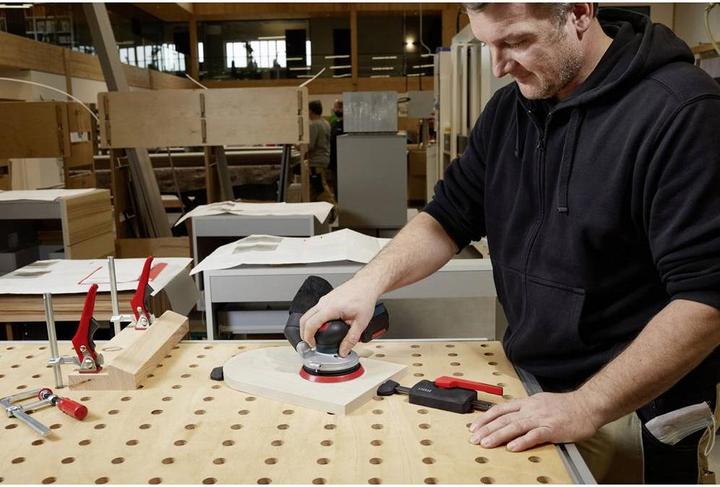 Actual product image Bessey Horizontal clamp