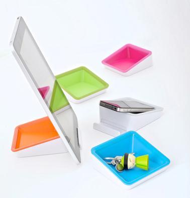Actual product image Just Mobile BlueLounge Nest, Tablet Stand with Added Value - Green (iPad, IPad 2)