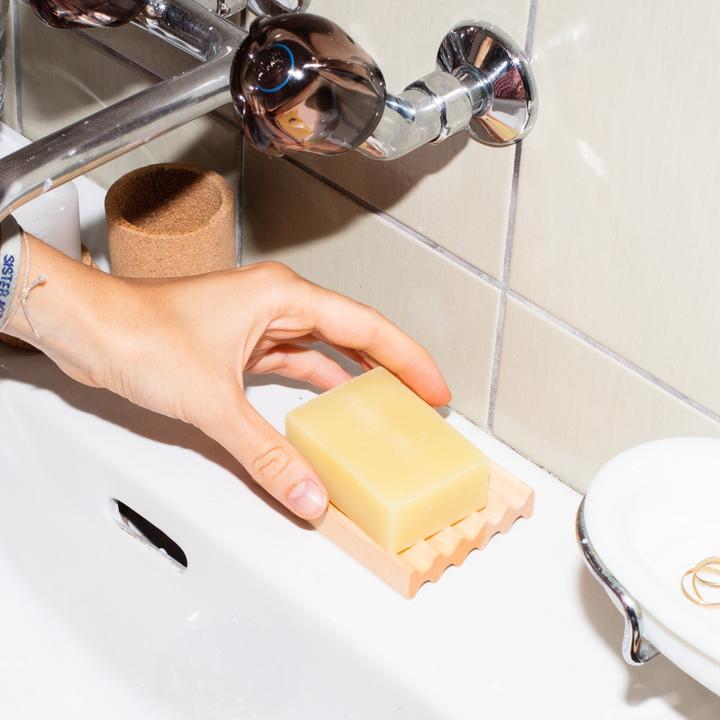 Image du produit Frau Kunz Coffret cadeau de savons Lavande & Romarin (Set soin du corps, Set soin du visage, Set soin capillaire)