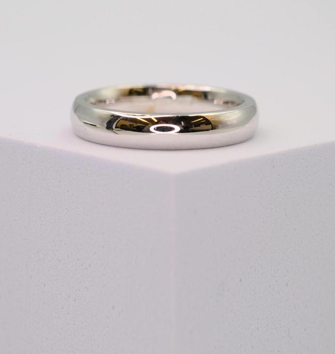 Actual product image Muau Wedding ring (61, 950 Platinum)