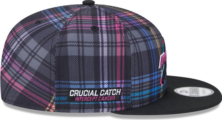 Actual product image New Era Buffalo Bills Crucial Catch 9Fifty Snapback Cap (One size)