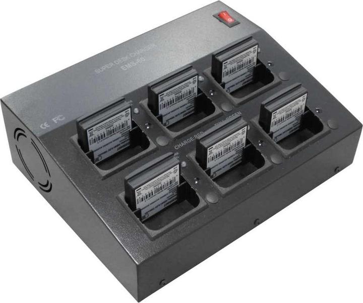 Image du produit XCell Chargeur profilé pour batteries de commande de grue pour jusqu'à 6 batteries simultanément adapté à
