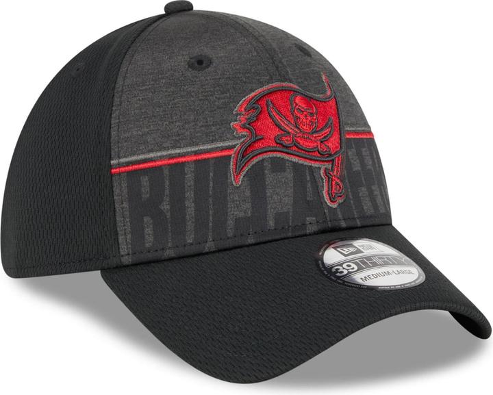 Immagine prodotto New Era 39Thirty Cap TRAINING 2023 Tampa Bay Buccaneers - M/ (M/L)