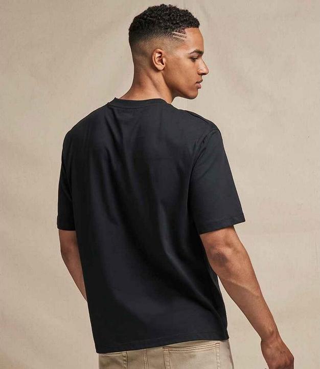 Actual product image Awdis 100 Tshirt (S)