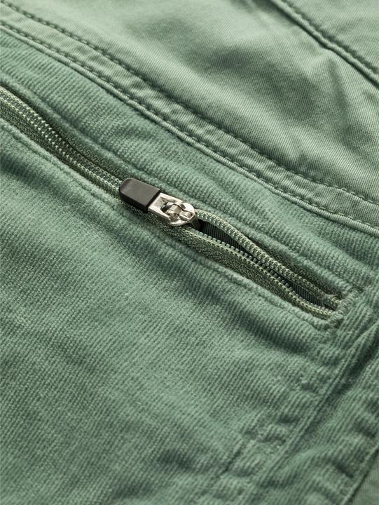 Actual product image Chillaz Women's Waldhorn Shorts (40, L)