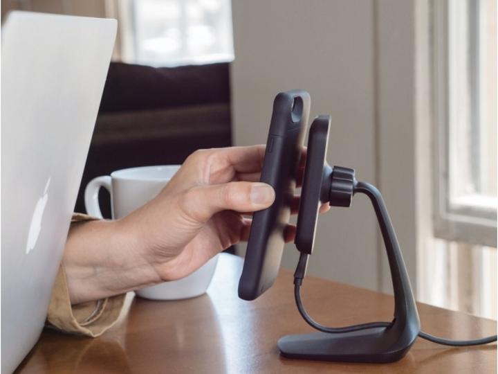 Immagine prodotto mophie Supporto da scrivania Charge Force (1 W)