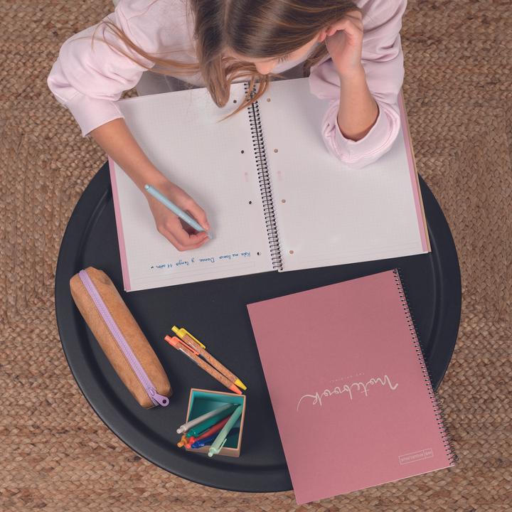 Image du produit Miquelrius Emotions Notebook (A4, Quadrillé, Couverture rigide)