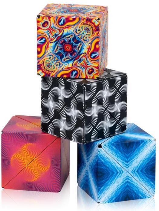 Actual product image Shashibo GeoBender Cube black & white (Multilingual)